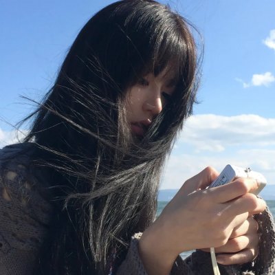 女孩的灵缇犬